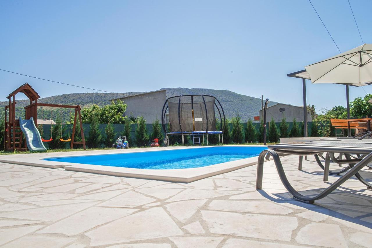Villa Naklice Omiš Exterior foto