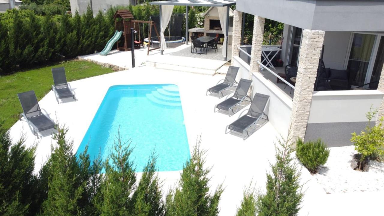 Villa Naklice Omiš Exterior foto